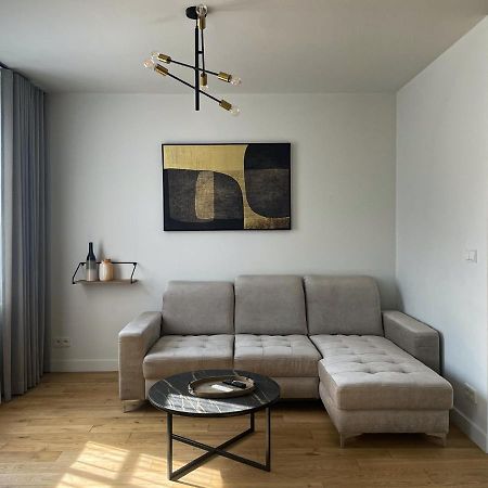 Visiting Apartments - Wyspa Slodowa Wroclaw Exterior photo